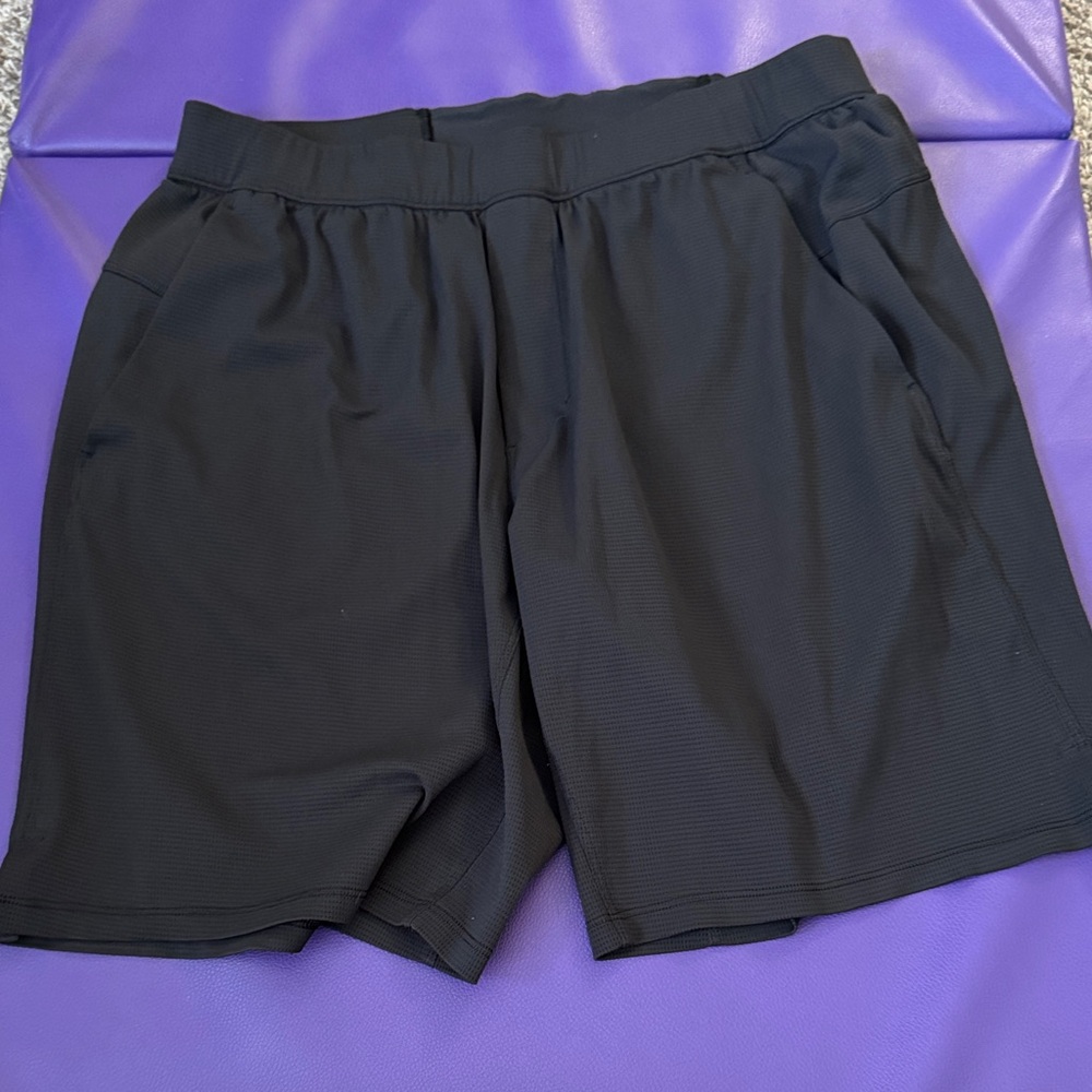 lululemon athletica Men's Black Athletic Shorts